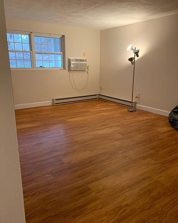 2nd image of 9 Walker Rd APT 3