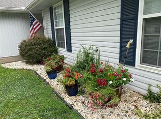 207 N Hudson St, Buckner, MO 64016