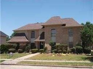8811 Heatherly Dr, Houston, TX 77083