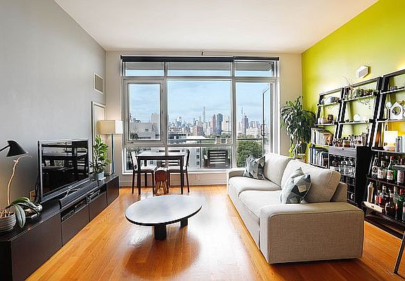 3rd image of 11-24 31st Ave #8B