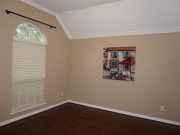 3rd image of 2128 Crimson Lake Ln