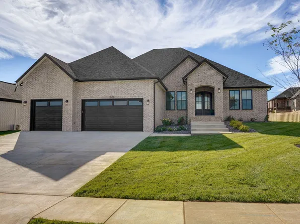 1525 N Marlowe Avenue, Springfield, MO 65802