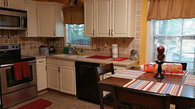 2nd image of 2035 Northland Dr