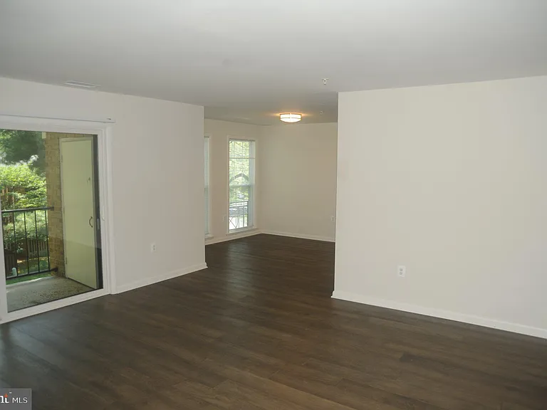 830 Quince Orchard Blvd #202 — Photo 5