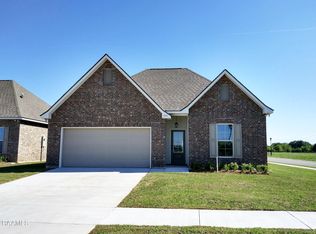 100 Ridley Ln, Youngsville, LA 70592