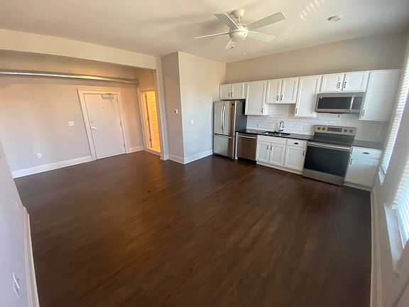 3rd image of 11 N D St APT 204