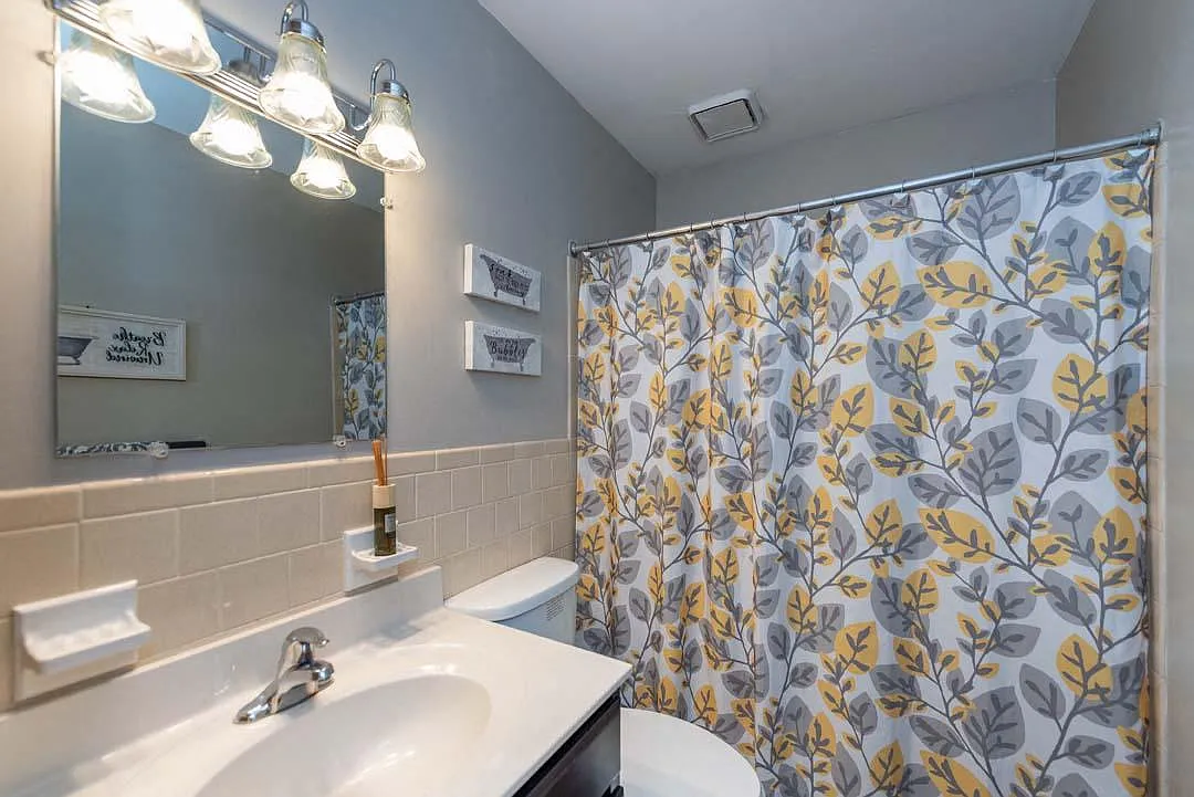 Hilton Village Townhomes — Photo 4