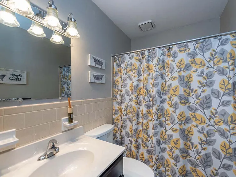 Hilton Village Townhomes — Photo 4