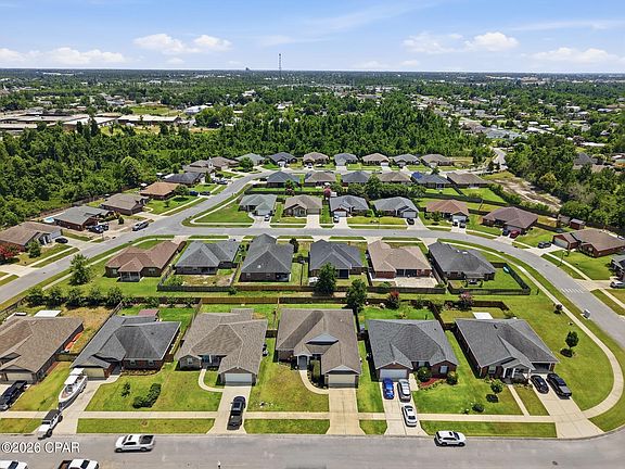 3rd image of 3608 Azalea Ct