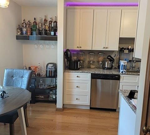 3rd image of 26 Cliff Dr #B