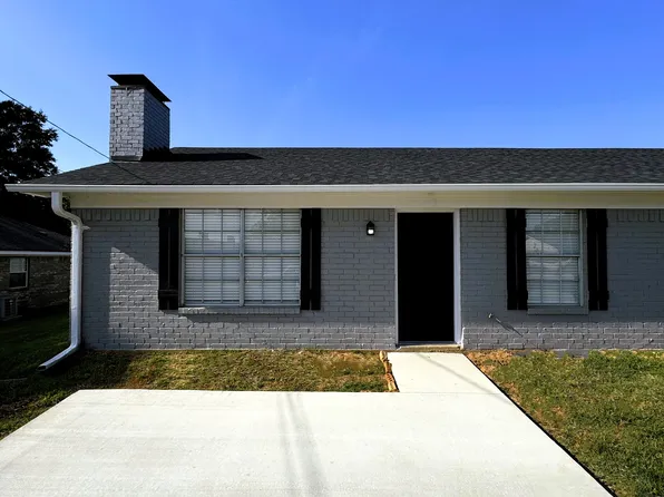 712 McClenny Dr, Tyler, TX 75703