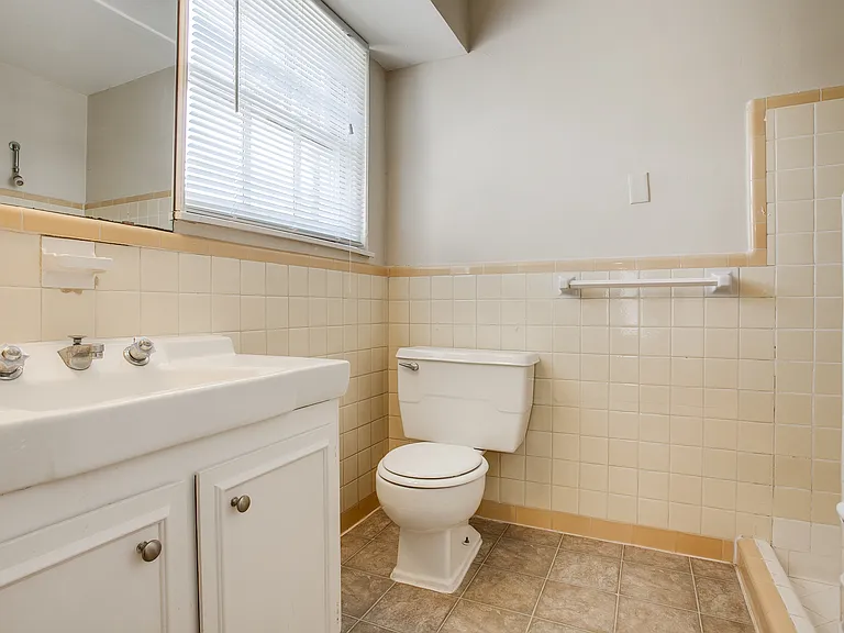 4301 Emerson Ave — Photo 16