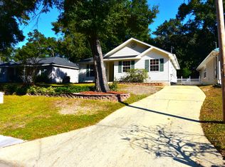 5293 Overbrook Dr, Milton, FL 32570