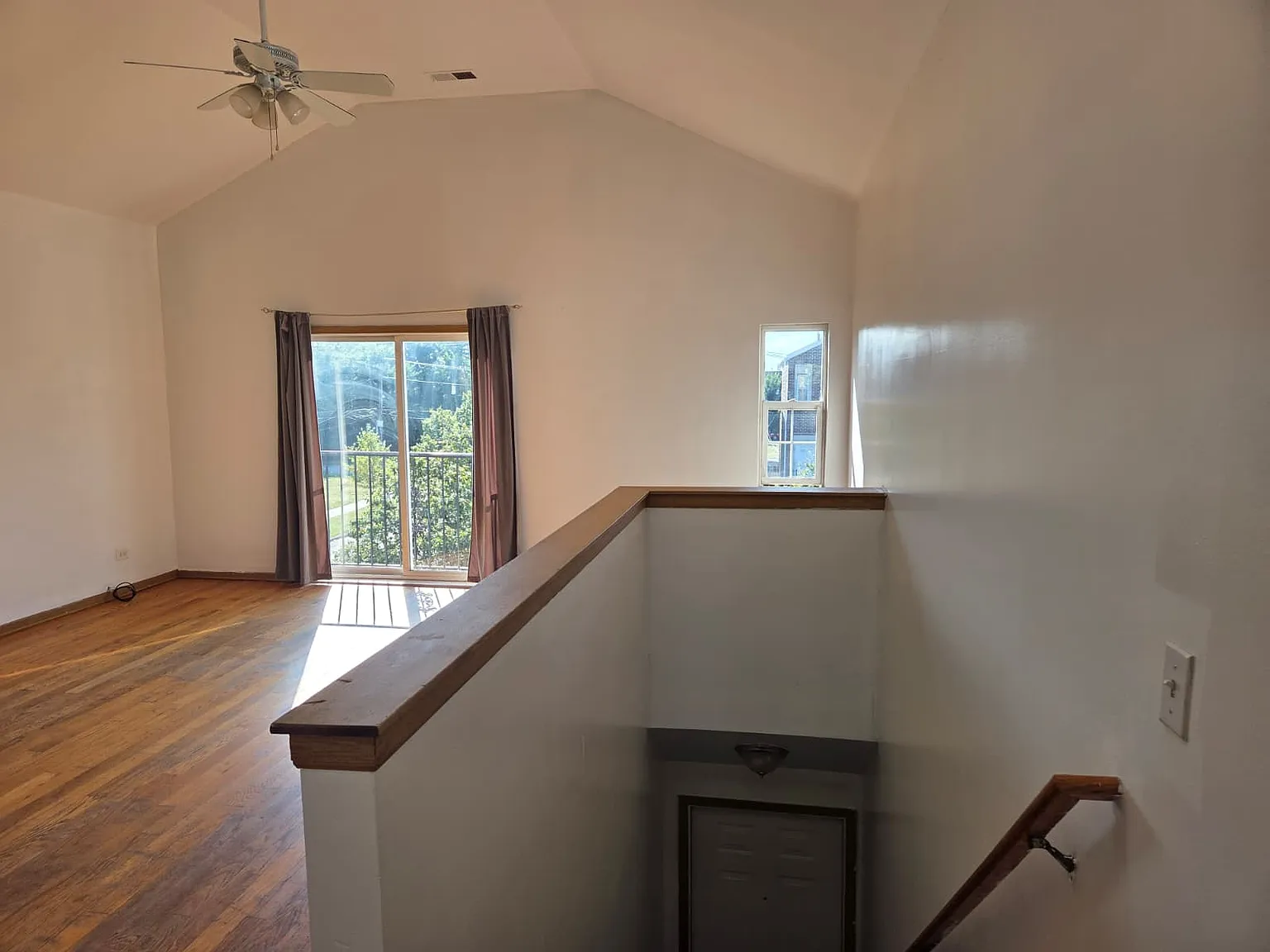 1259 South Kolin Avenue - 3 — Photo 2