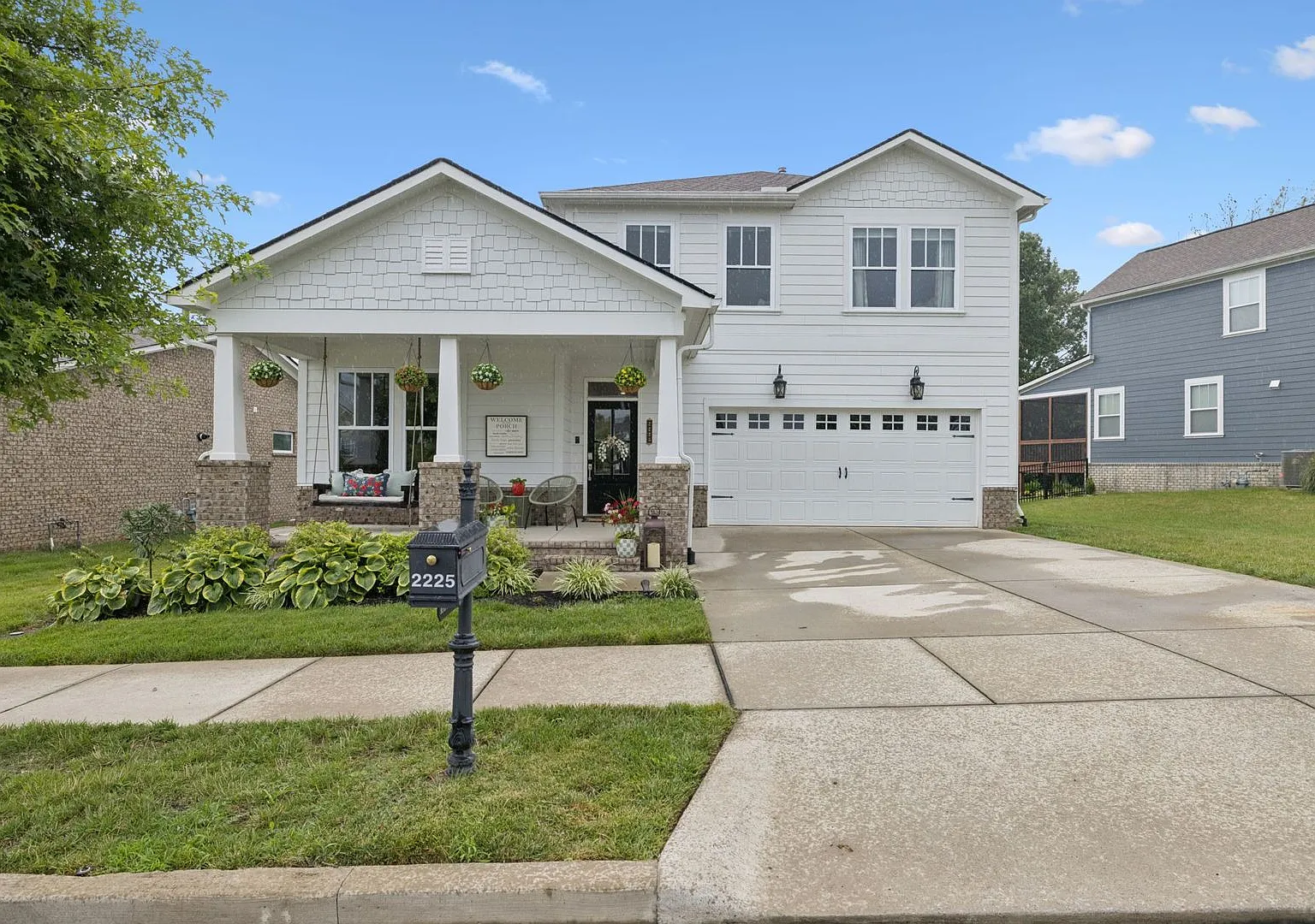 4 Bedroom, 3.5 Bath Home w/ 2 Car Garage — Photo 1