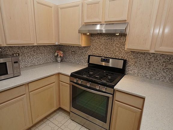 2nd image of 3317 Stratford Ct Unit 1E