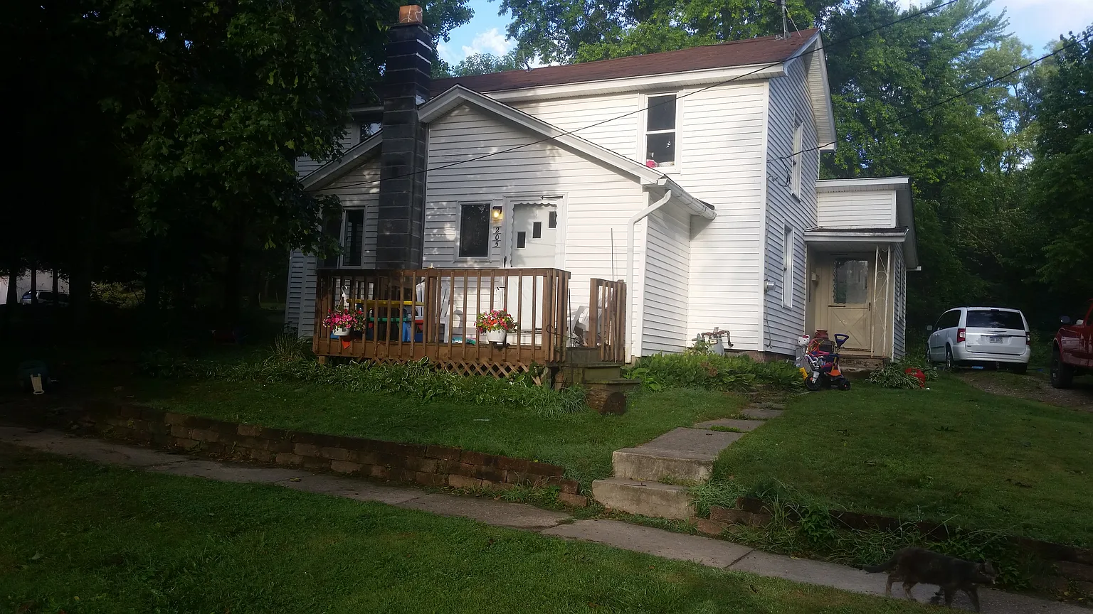 205 Prospect St photo 1