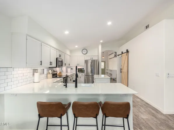 893 W CHILTON Avenue, Gilbert, AZ 85233