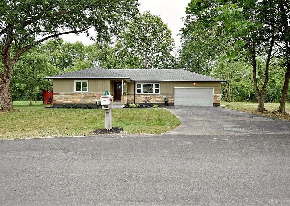 1st image of 52 Hale Ln
