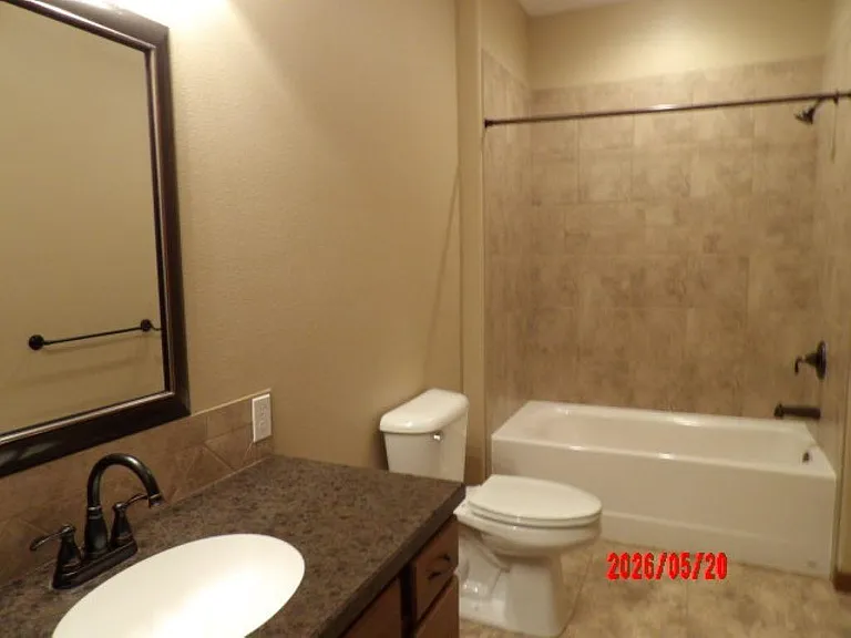 1106 Sandstone Dr — Photo 5