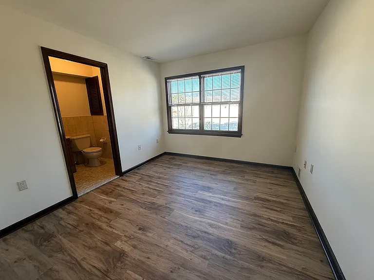 551 Valley Rd #2 — Photo 10