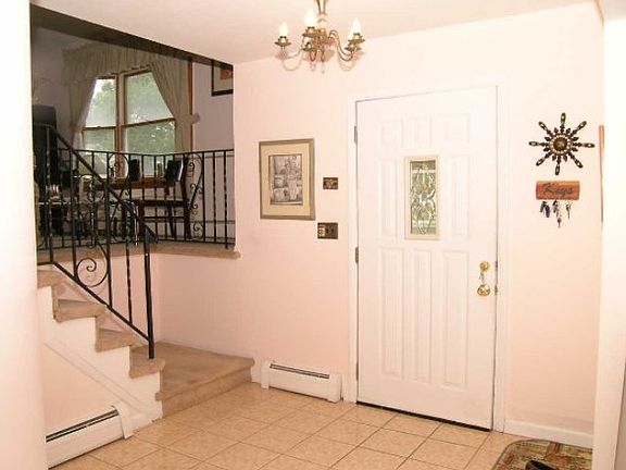 2nd image of 7 Roberta Ave