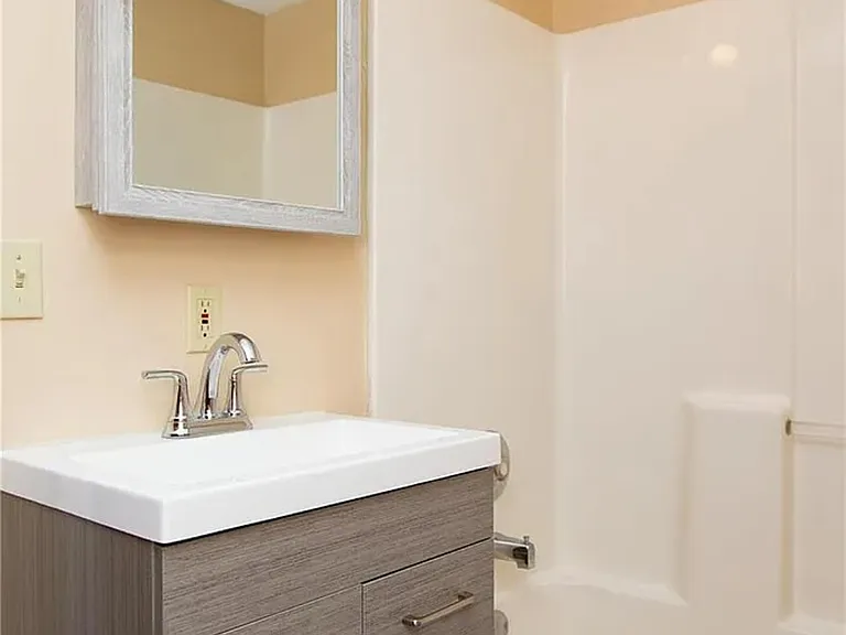 3008 Pasteur Ave — Photo 10