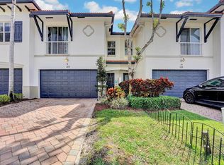 123 E Prive Cir E, Delray Beach, FL 33445