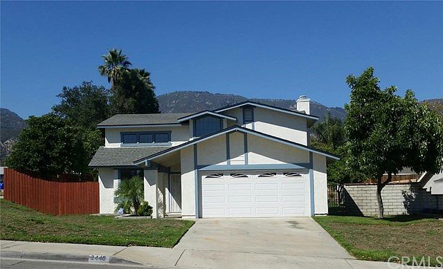 1st image of 2440 Sunflower Ave
