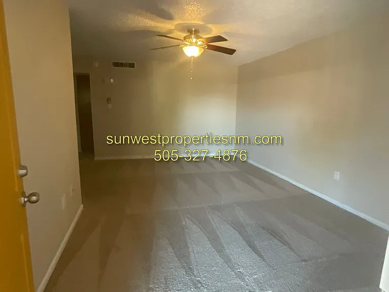 2400 N Dustin Ave — Photo 2
