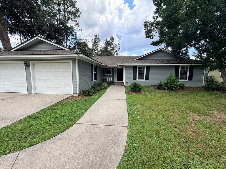 2848 Willow Wood Cir — Photo 1