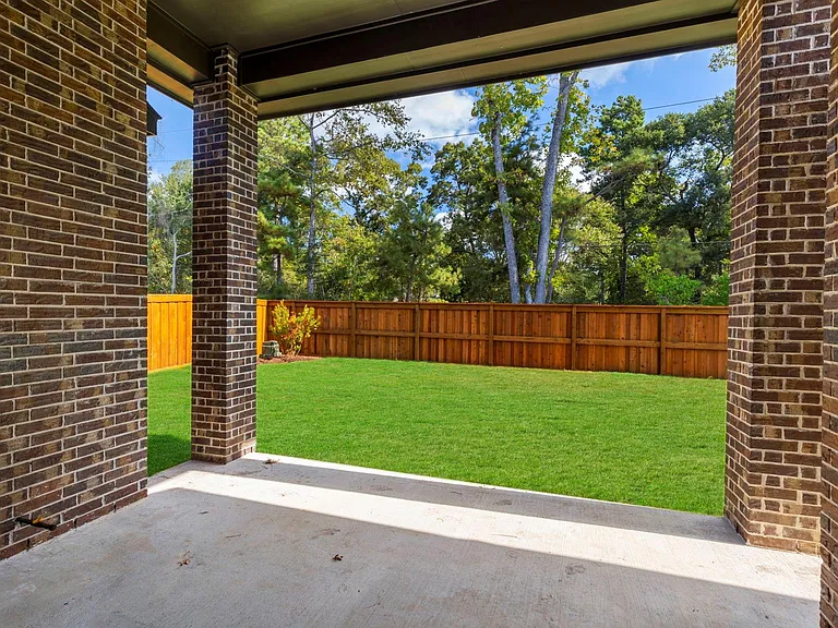 7314 Grandview Meadow Dr — Photo 33