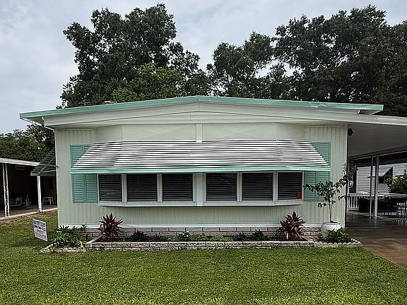 3rd image of 3150 NE 36th Ave Lot 431