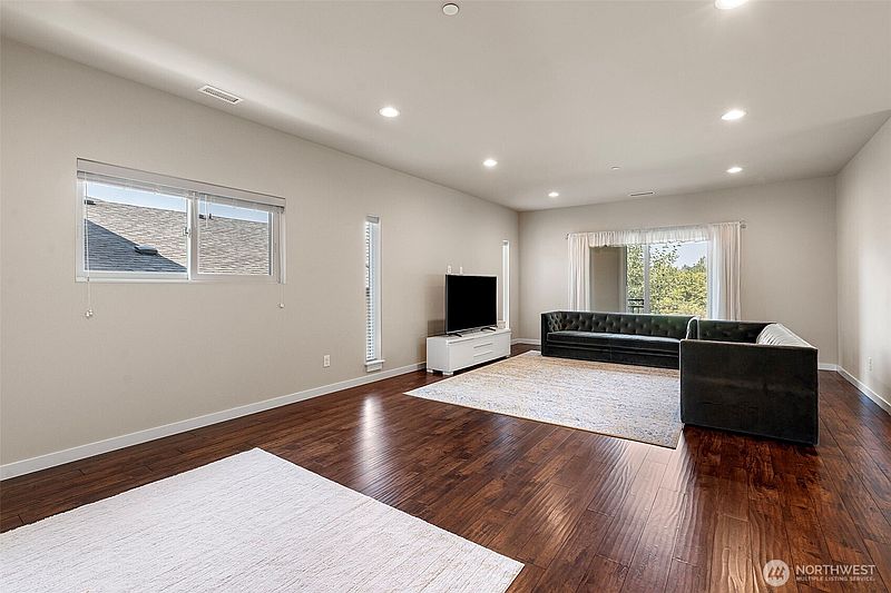 4th image of 5311 48th Street W