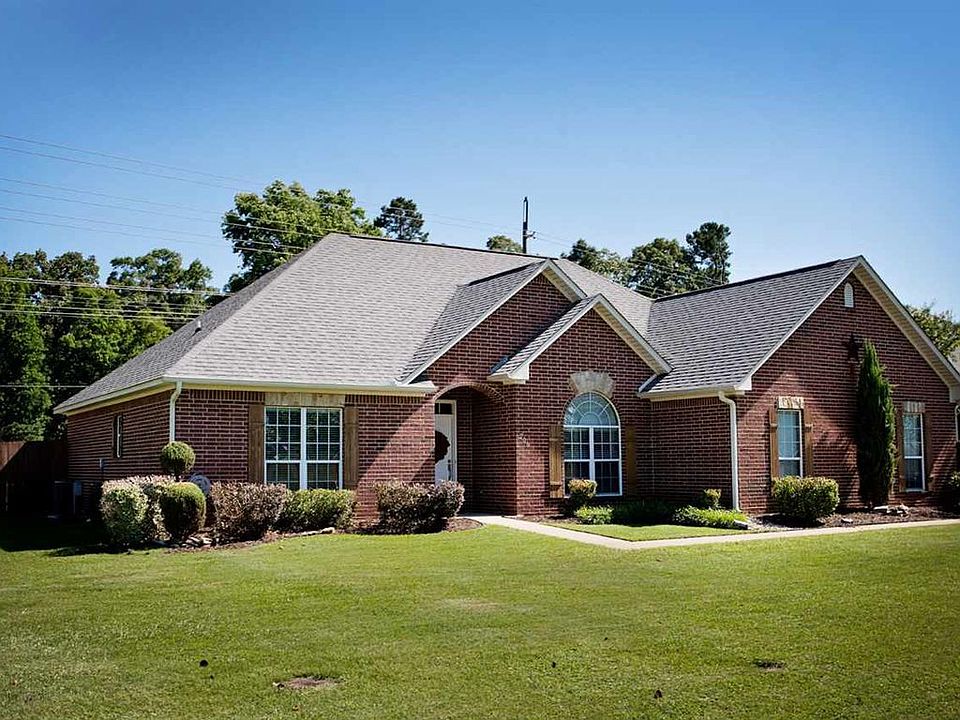 1st image of 206 Clear Creek Dr