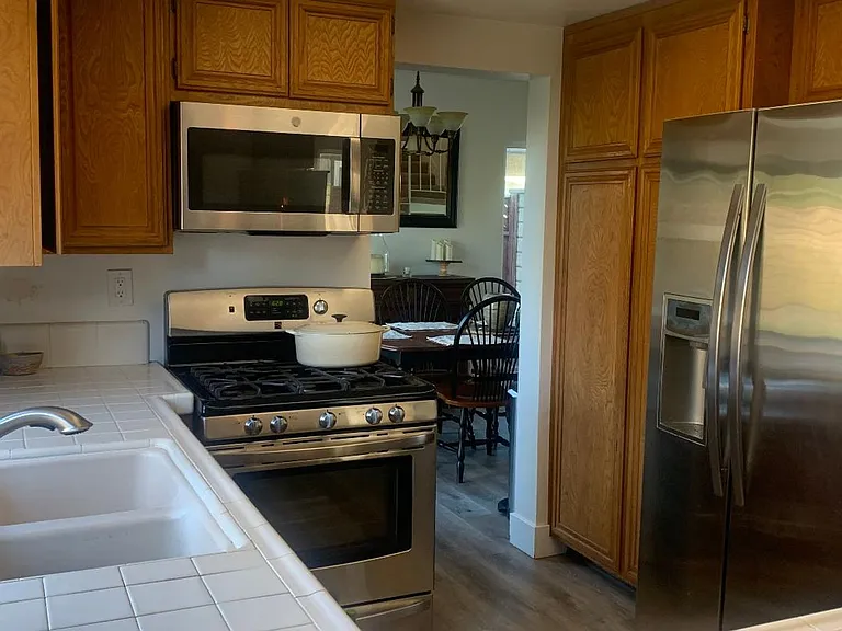 872 Jasper Ave — Photo 17