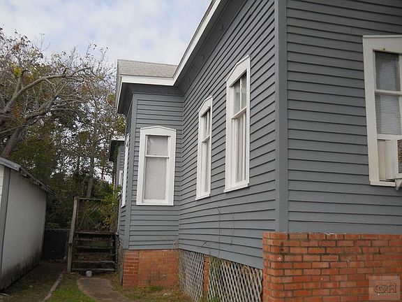 4th image of 1912 Avenue N 1/2