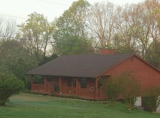 2431 Toler Rd, Woodlawn, TN 37191