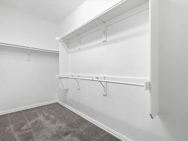 808 Bird Creek Dr — Photo 23