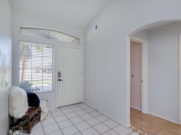 5th image of 7619 W Missouri Ave