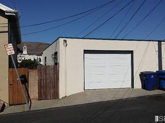 5th image of 411 Baden Ave