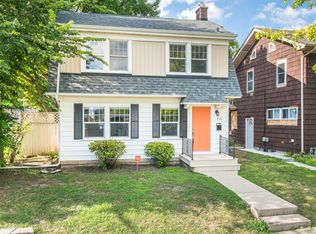 715 Taylor St, Joliet, IL 60435