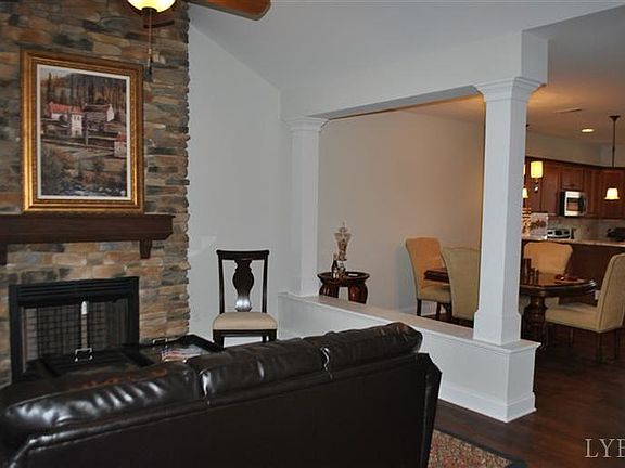 4th image of 1430 Helmsdale Lot 6