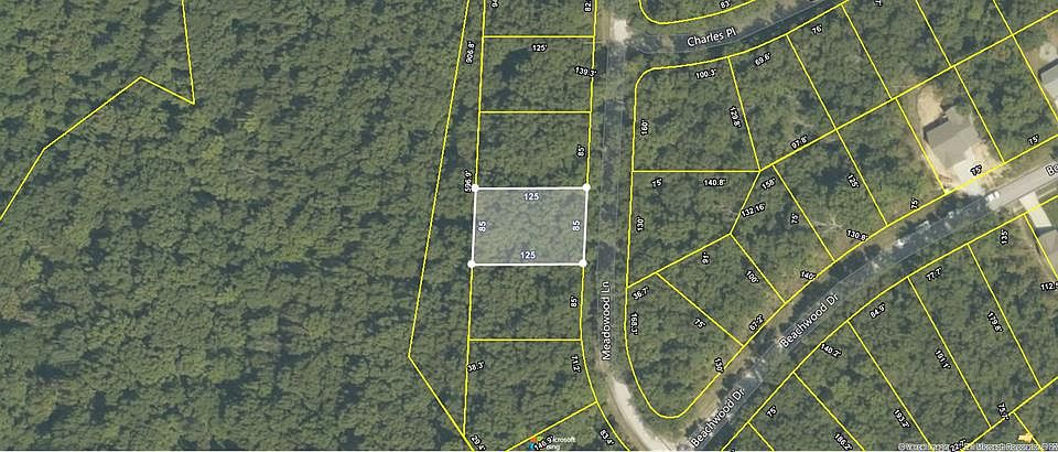 1st image of 17 Meadowood Ln