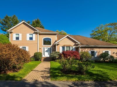 2 Forbes Way, Peabody, MA, 01960