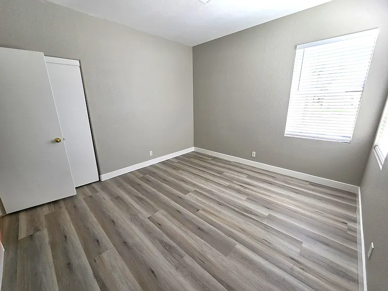 7904 Canyon Grove Ct — Photo 21