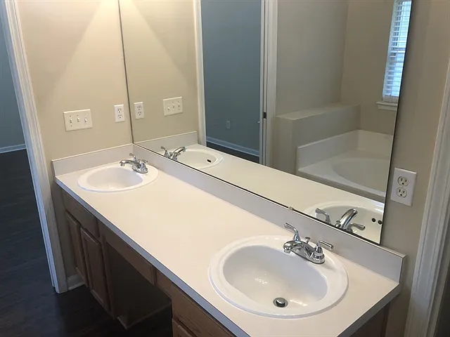 1804 Saw Lake Dr — Photo 13