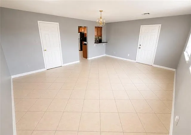 3220 Corinne Dr — Photo 7
