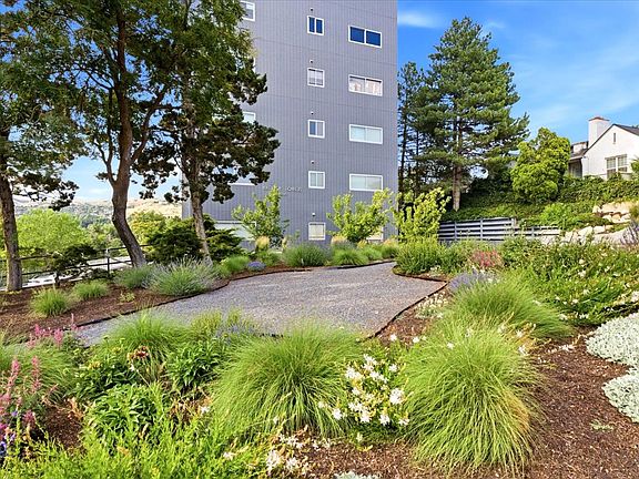 3rd image of 1235 E 200 S APT 202