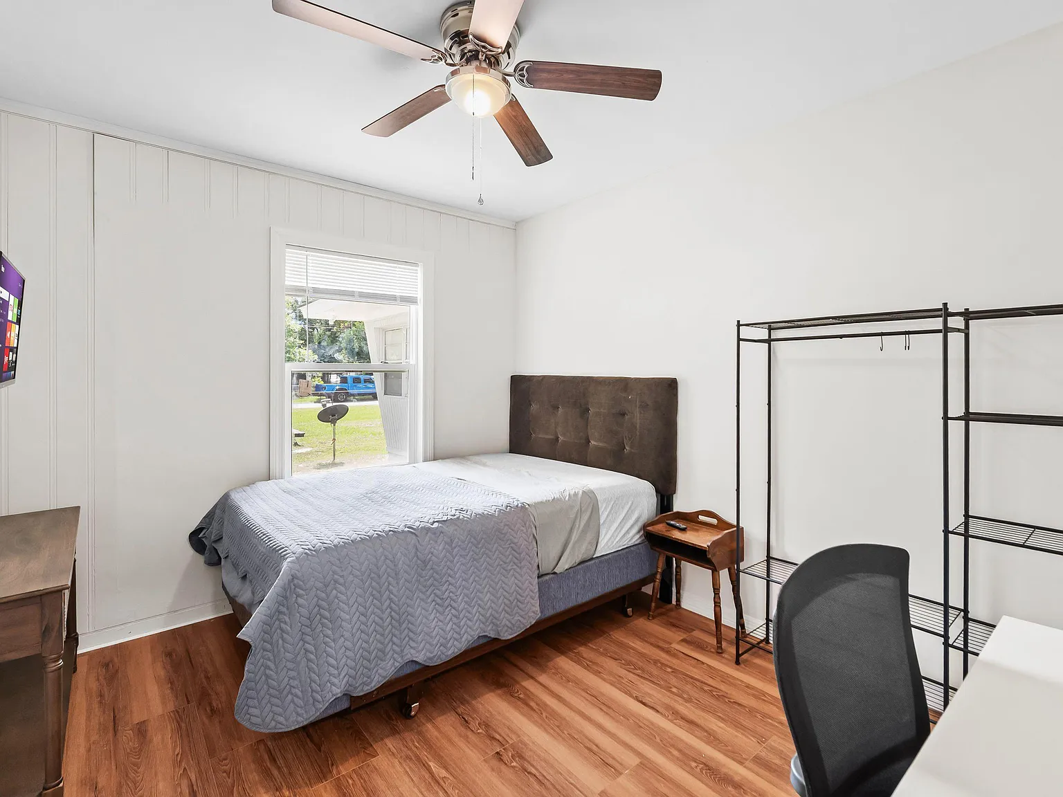 4 bed, 4.0 bath, 2700 sqft, $728 — Photo 2